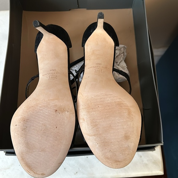 New in box, Ann Taylor fringe suede pumps, size 8 1/2, - Picture 4 of 9